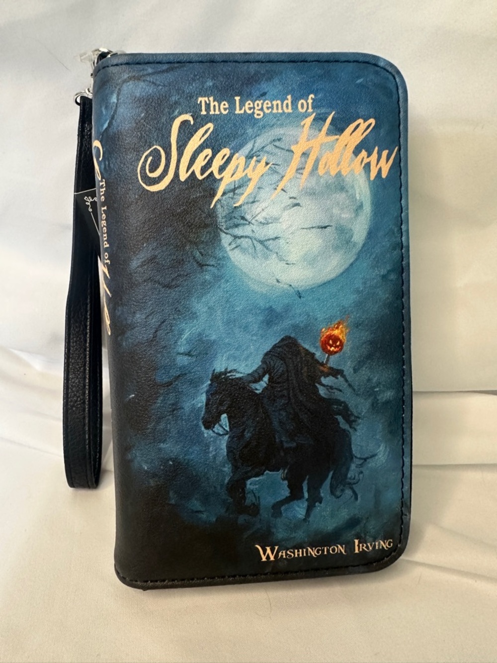 The Legend of Sleepy Hollow Wristlet Wallet - Blue